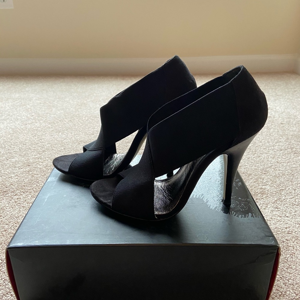 Black Steve Madden Luxe Heels